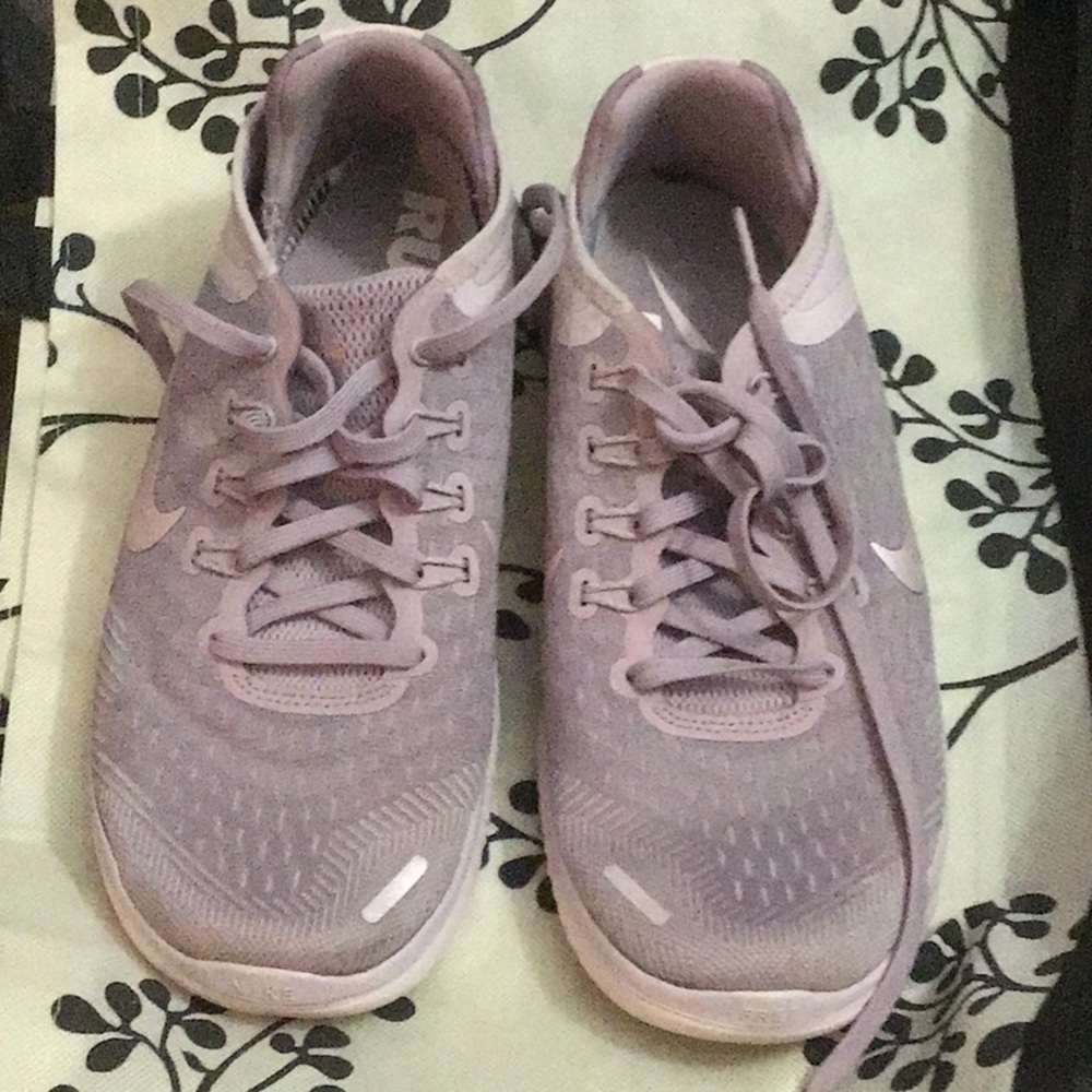 Nike 2018 Free RN women’s - Picture 2 of 8